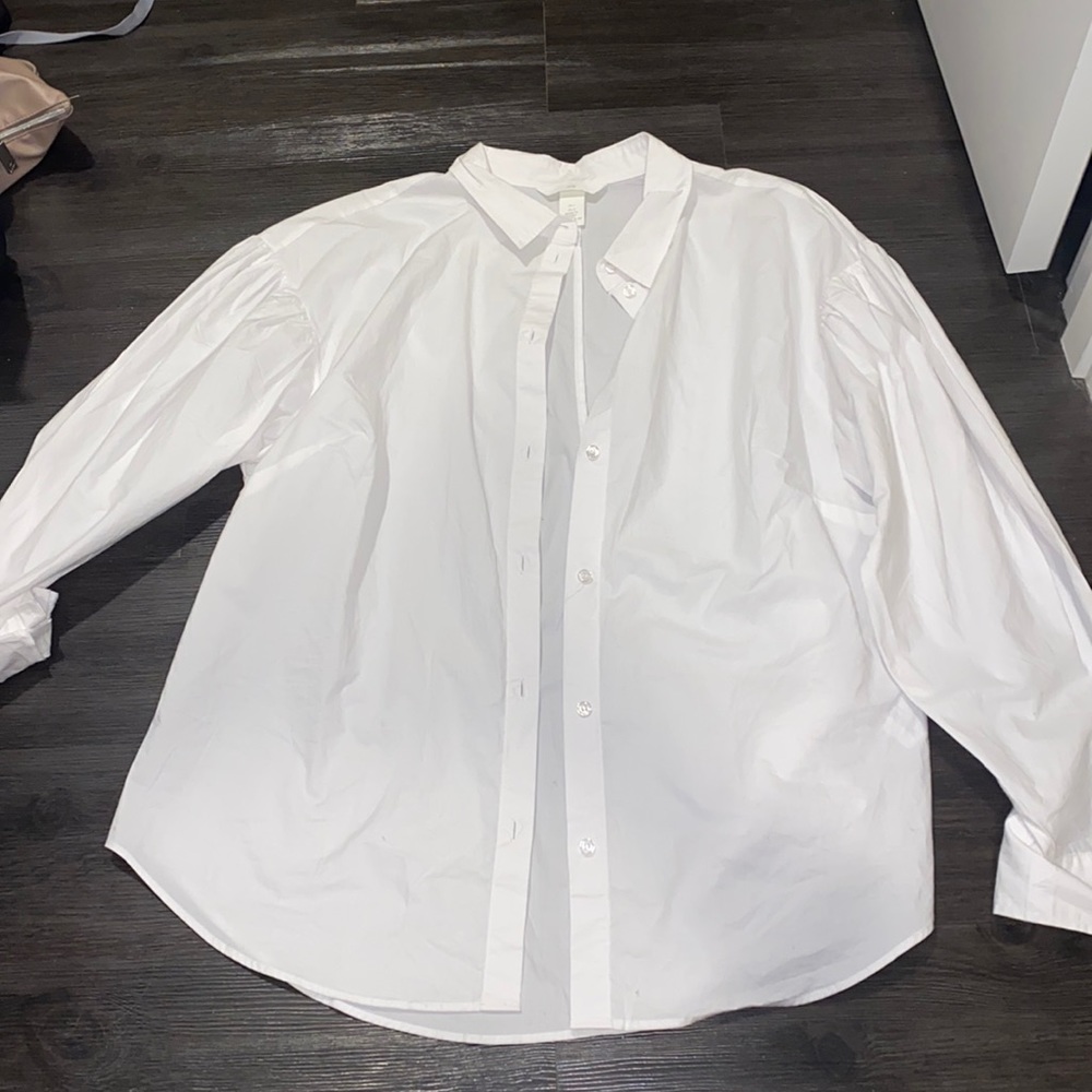 White H&M button down with puff sleeves